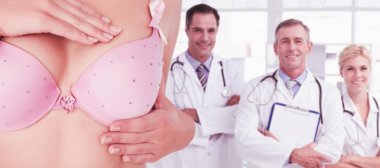 Kameraya gülümseyen doktorlar 