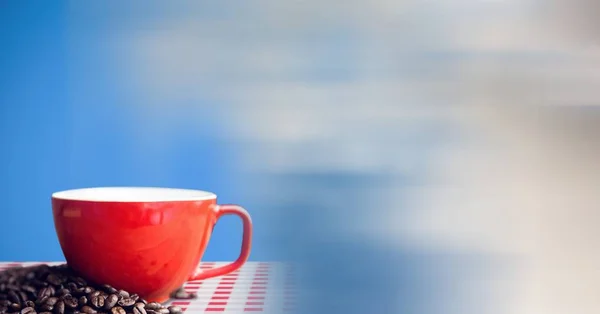 Tasse à café rouge — Photo