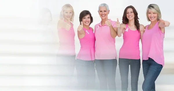 Mujeres con cáncer de mama con transición — Foto de Stock