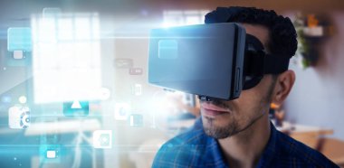 işadamı görünümlü ama sanal gerçeklik simülatörü