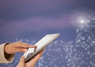 El tutma tablet konektörler ile