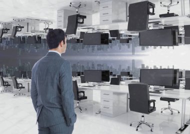 işadamı ters ofiste ayakta 