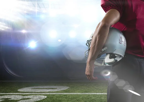 Giocatore di football americano in stadio vista posteriore — Foto Stock