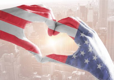 Gaziler günü, ABD ellerinde bayrak