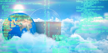 beyaz bulutlar cape üzerinde parlak güneş