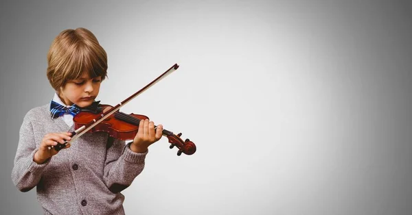 Rapaz a tocar violino — Fotografia de Stock