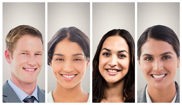 Улыбающиеся бизнесмены 