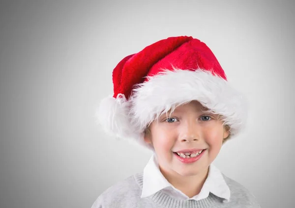 Menino com chapéu de santa — Fotografia de Stock