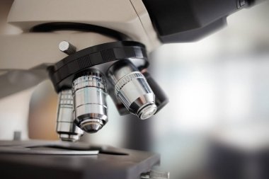  karşı koridor yakın çekim mikroskop