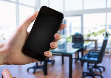 Telefon kullanarak ele 