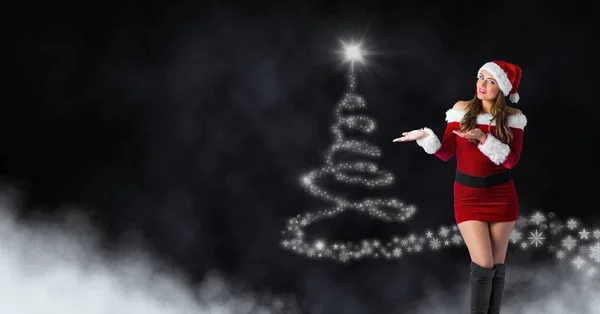 Femme sexy Père Noël et flocon de neige forme de motif d'arbre de Noël rougeoyant — Photo