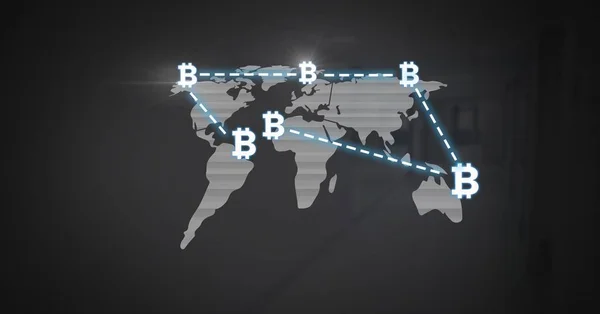 Bitcoin icônes réseau se connectant sur la carte du monde — Photo