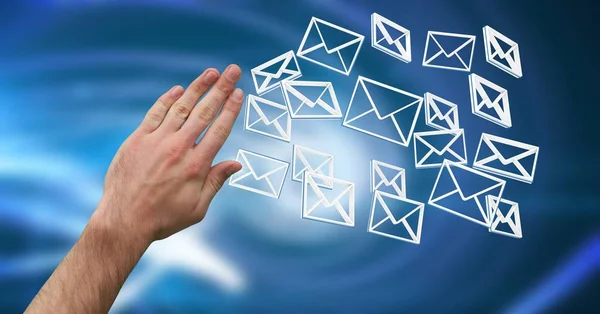 Mão tocando ícones de e-mail de mensagem 3D — Fotografia de Stock