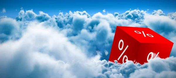 Símbolo percentual contra nuvens — Fotografia de Stock