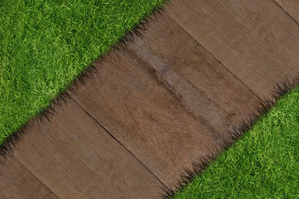 Wooden Line Diagonal Grass — Stock Photo, Image