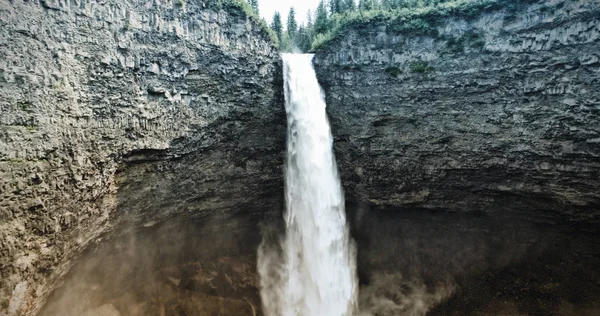 Landschap Van Berg Waterval — Stockfoto