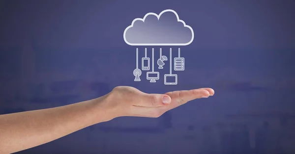 Cyfrowy Kompozytowy Ręki Urządzeniami Połączenia Ikona Wiszące Chmury — Zdjęcie stockowe