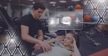 Dijital bileşik Athletic sağlık arayüzü ile spor salonunda eğitim insanların uygun