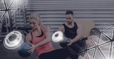 Athletic dijital bileşik insanların spor salonunda üçgen arayüzü ile uygun