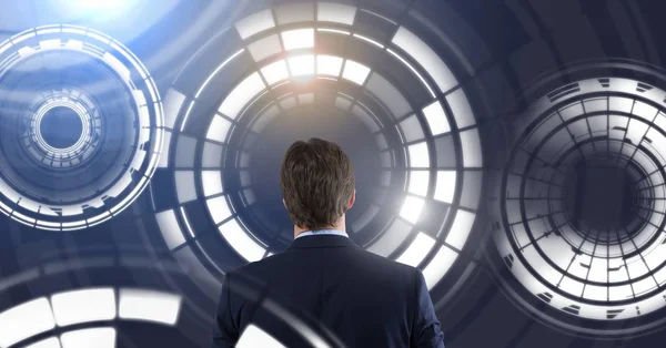 Adam dijital bileşik daire arayüzü ile