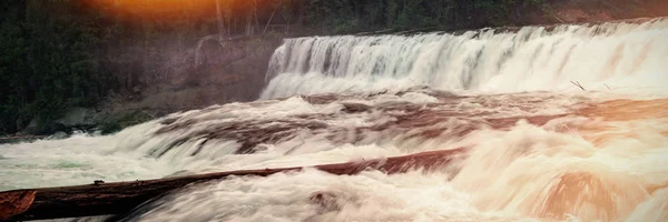 Beautiful Waterfall Sunny Day — Stock Photo, Image