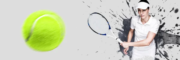 Спортсмен Играет Теннис Против Серой Виньетки — стоковое фото