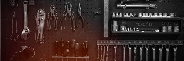 Nahaufnahme Verschiedener Werkzeuge Der Garage — Stockfoto
