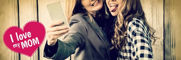 Mothers Day Greeting Mother Daughter Taking Selfie — Stock Photo, Image