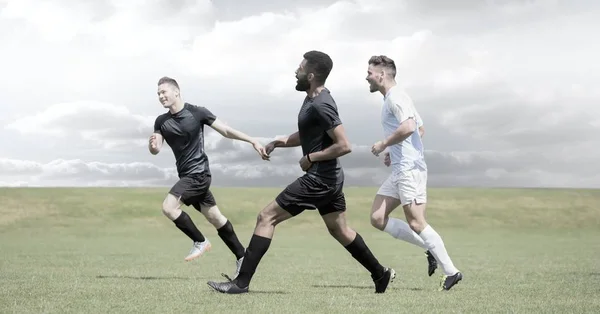 Digitale Composiet Van Voetballers Schoppen Voetbal Gras — Stockfoto