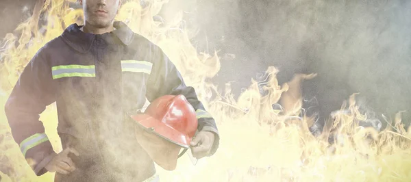 Bombeiro Grave Contra Sala Cinzenta — Fotografia de Stock