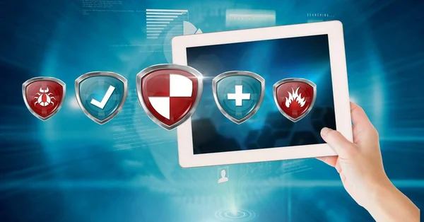 Digitale Composiet Van Antivirus Beveiliging Bescherming Schilden Hand Met Tablet — Stockfoto