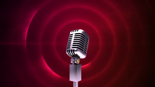 Animacja Retro Srebrnego Mikrofonu Czerwonymi Kółkami Poruszającymi Się Czerwonym Tle — Wideo stockowe