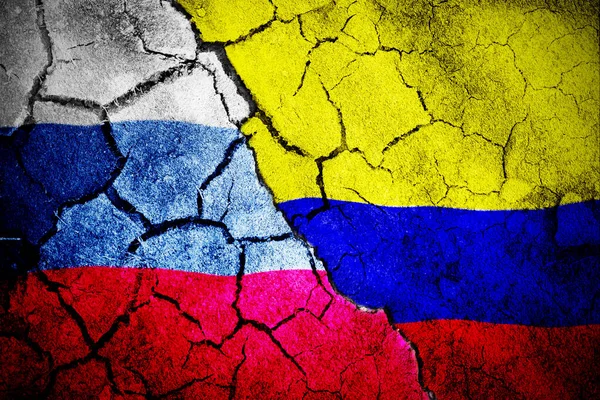 Digitaalisesti Tuotettu Kolumbian Kansallinen Lippu Digitaalisesti Tuotettua Venäjän Lippua Vastaan — kuvapankkivalokuva