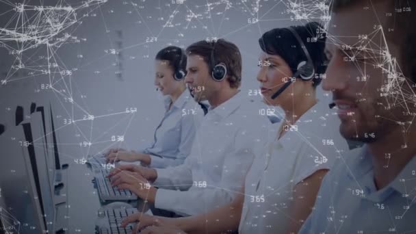 Animação Uma Rede Móvel Ligações Com Trabalhadores Call Center Ocupados — Vídeo de Stock