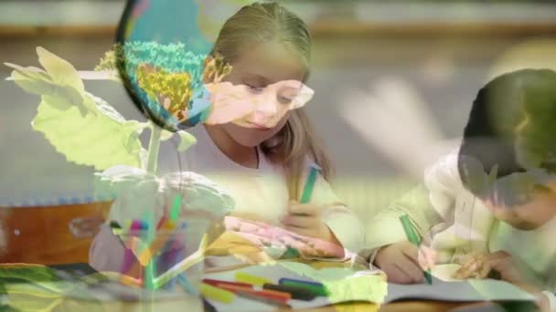 Animatie Van Twee Schoolmeisjes Werkend Tijdens Les School Met Wereldbol — Stockvideo