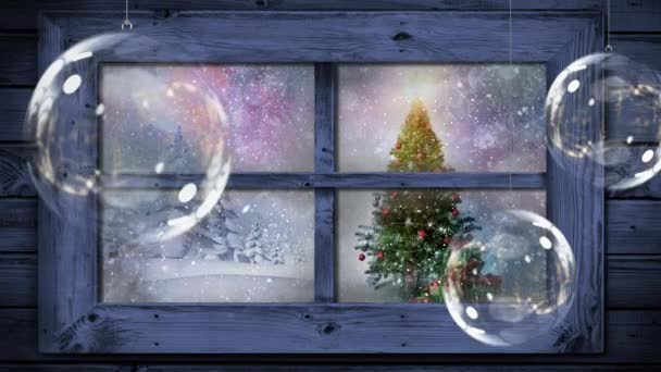 Animation Der Winterlandschaft Durch Fenster Mit Hereinfallenden Schneeflocken Weihnachtsbaum Mit — Stockvideo