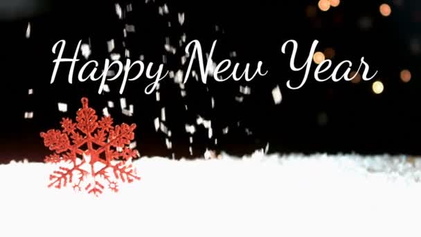 Анимация Слов Новым Годом Написанных Белыми Буквами Падающими Снежинками Красной — стоковое видео