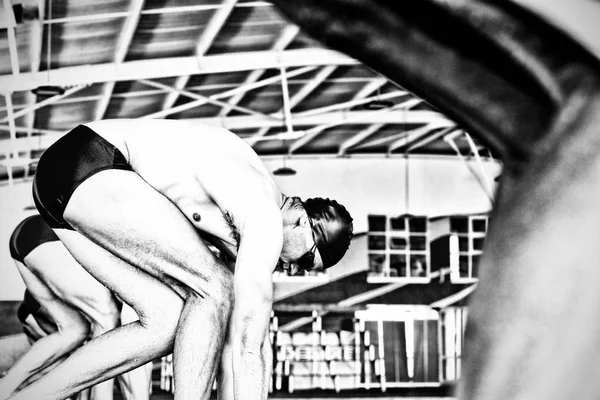Schwimmer Bereit Zum Abtauchen — Stockfoto