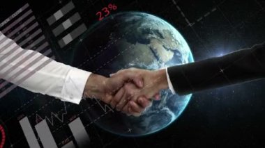 Finansal büyüme grafikleri ve istatistiklerin yer değiştirdiği iş verilerinin animasyonu, arka planda iş adamlarının el sıkışmasıyla dönen dünya.