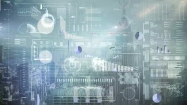Finansal büyüme grafikleri ve arka planda şehir manzarası ile hareket eden istatistiklerin iş veri işleme animasyonu.