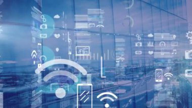 Ekonomik büyüme grafikleri ve istatistiklerle birlikte iş veri işleme animasyonları ofis binası ve şehir manzarasıyla birlikte arka planda hareket ediyor. 