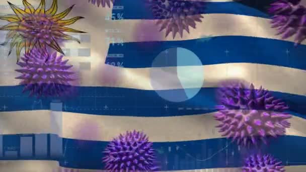 図や統計で広がる複数のマクロコロナウイルスのアニメーションと背景に広がるウルグアイ国旗 — ストック動画