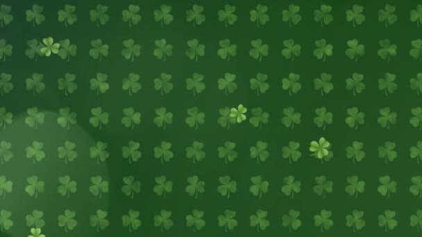 Animation Patrick Day Pattern Multiple Rows Green Shamrocks Spots Light — стоковое видео