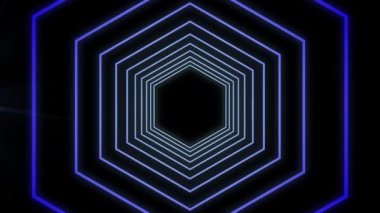 Çoklu ışıldayan mor altıgen çizgilerinin animasyonu siyah arkaplanda parlayan ışıklarla tekrarlanıyor. Tekrarlama ve akan ışık hareketi dijital olarak oluşturulmuş görüntü.