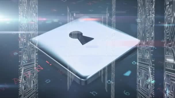 Animation de l'icône du cadenas de sécurité en ligne, du traitement des données et de l'information numérique circulant à travers le réseau de serveurs informatiques dans une salle de serveurs en arrière-plan . 