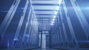 Parlayan ışıkları olan bir sunucu odasında bilgisayar sunucuları ağından akan veri işleme ve dijital bilginin animasyonu. 