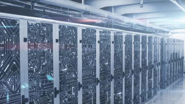 Animation du traitement des données et de l'information numérique circulant à travers le réseau de serveurs informatiques dans une salle de serveurs avec des pistes de lumière blanche clignotant à la surface. Réseau mondial de fournisseurs de services Internet ou concept de centre de traitement de données .