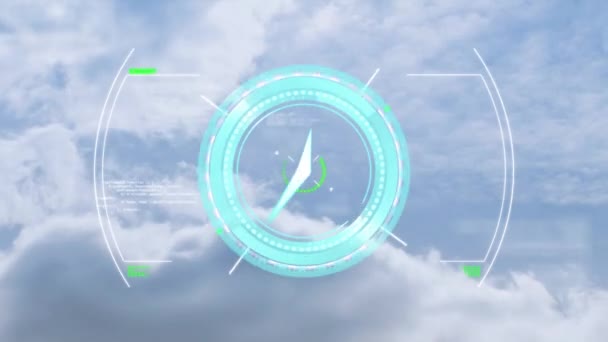 动画时钟快速移动 范围扫描和数据处理在蓝天云彩的背景 云计算全球技术联网概念数字生成的图像 — 图库视频影像