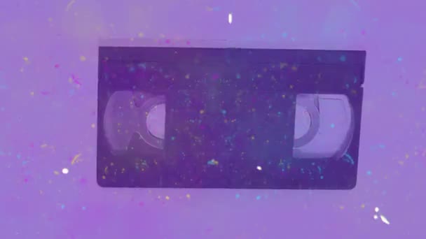 Animación Película Vintage Angustiada Mostrando Cassette Video Giratorio Sobre Fondo — Vídeos de Stock