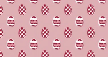 Beyaz ve kırmızı paskalya yumurtalarının birçok sıralı animasyonu pembe arka planda kusursuz bir döngüde hareket ediyor. 4k